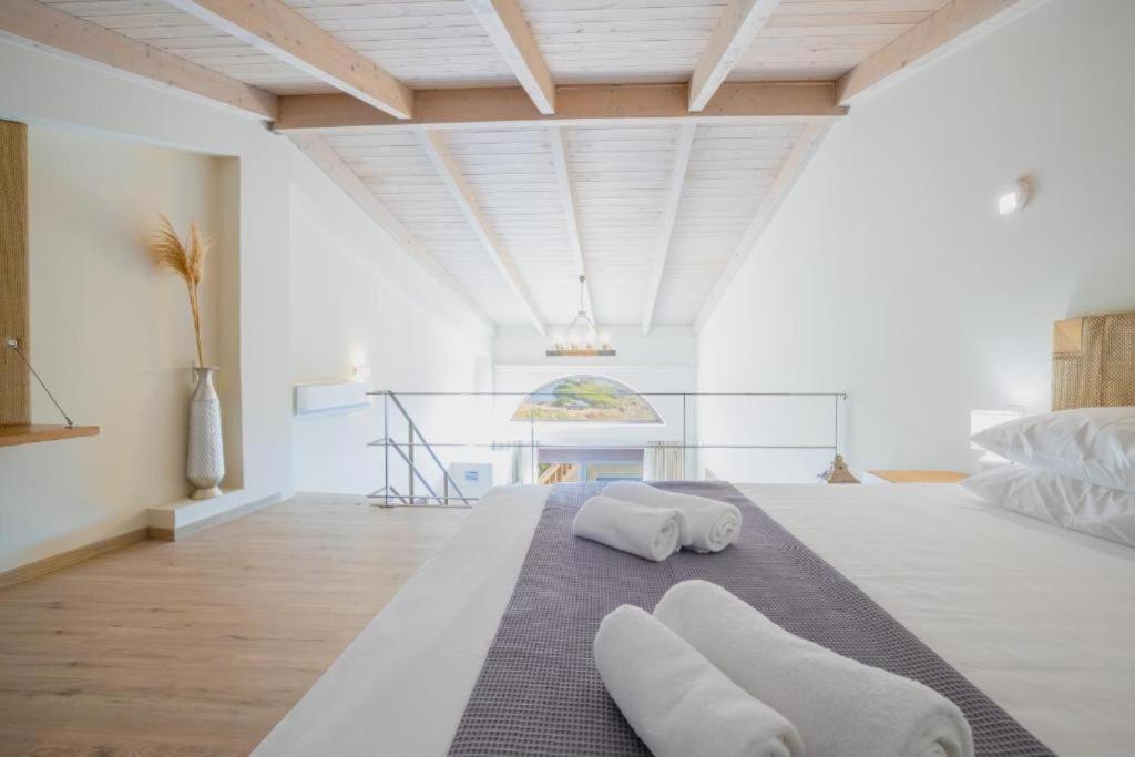 Apartament La Perla Di Barla Seafront Kánalos Zewnętrze zdjęcie